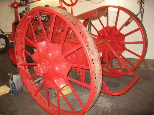 farmall 16